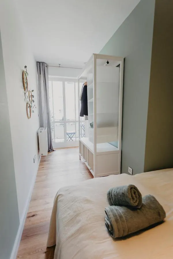 Traber Apartments Im Herzen Leipzigs Balkon Parkplatz 0*, 라이프치히 독일