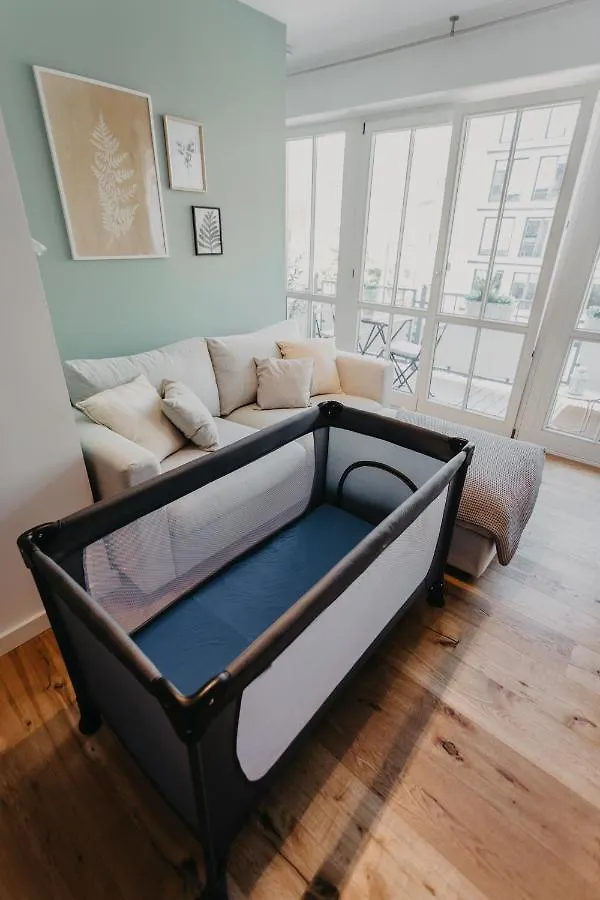 Traber Apartments Im Herzen Leipzigs Balkon Parkplatz Germany